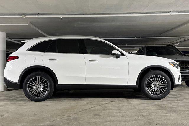 new 2026 Mercedes-Benz GLC 300 car