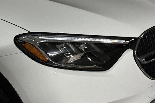 new 2026 Mercedes-Benz GLC 300 car