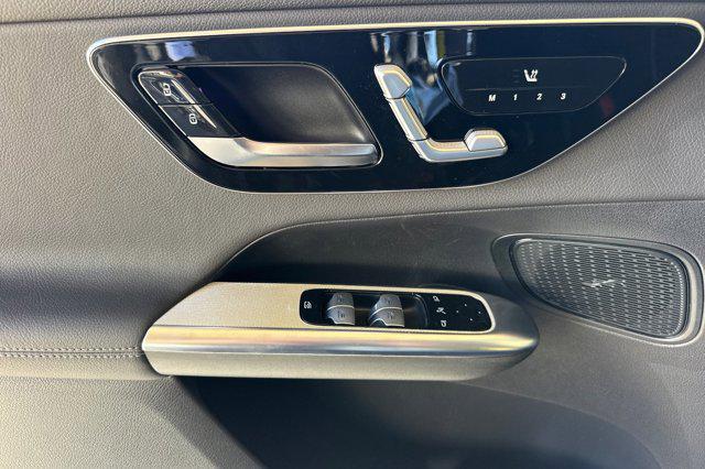 new 2025 Mercedes-Benz GLC 350e car, priced at $63,650