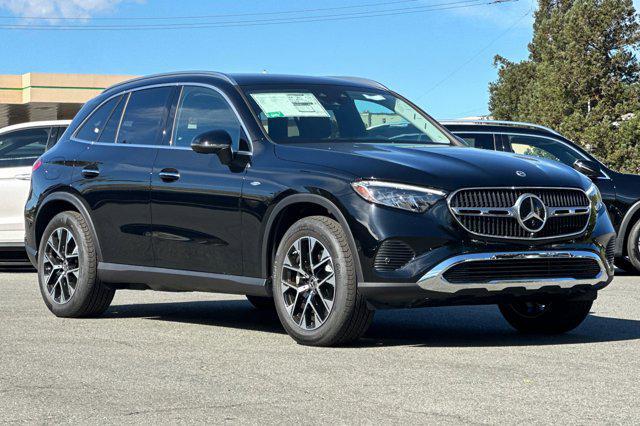 new 2025 Mercedes-Benz GLC 350e car, priced at $63,650