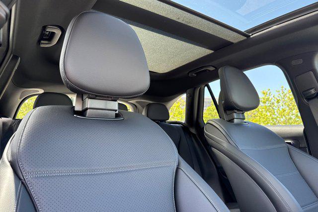 new 2025 Mercedes-Benz GLC 350e car, priced at $65,655