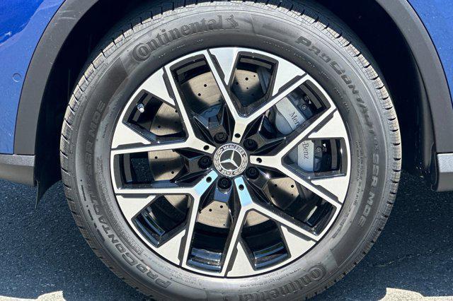 new 2025 Mercedes-Benz GLC 350e car, priced at $64,145