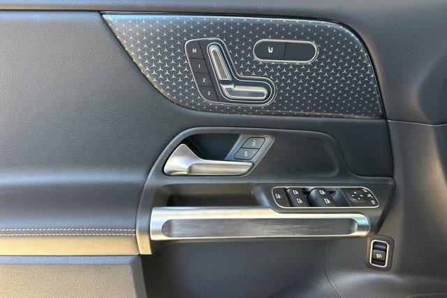 new 2026 Mercedes-Benz GLB 250 car, priced at $46,380