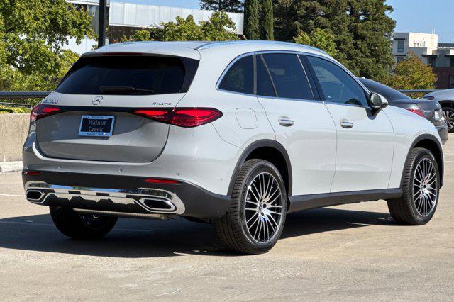 new 2025 Mercedes-Benz GLC 300 car, priced at $57,495