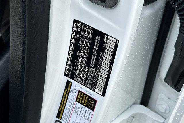 new 2025 Mercedes-Benz GLC 350e car, priced at $63,395