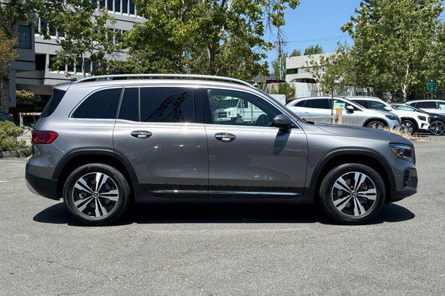 new 2025 Mercedes-Benz GLB 250 car, priced at $49,395