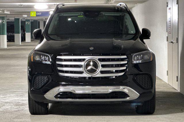 new 2026 Mercedes-Benz GLS 450 car