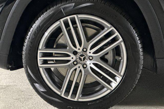 new 2026 Mercedes-Benz GLS 450 car