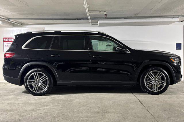 new 2026 Mercedes-Benz GLS 450 car