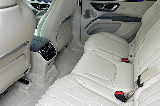 new 2025 Mercedes-Benz EQS 450 car, priced at $113,465
