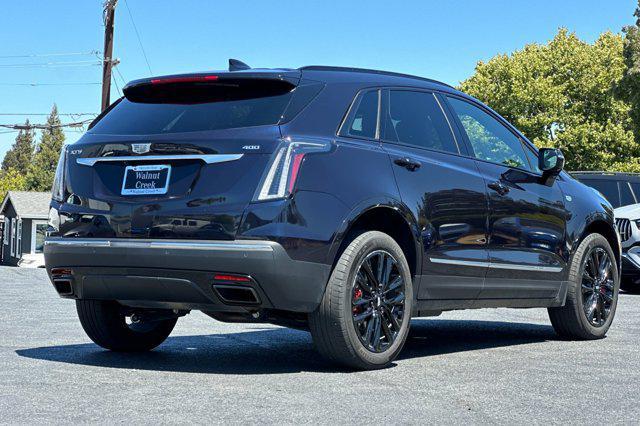 used 2022 Cadillac XT5 car, priced at $34,987