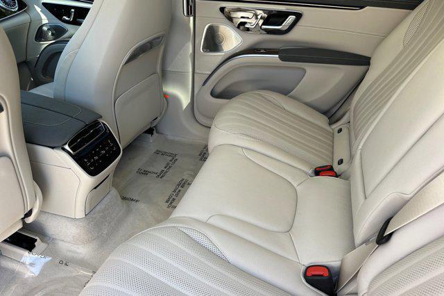new 2026 Mercedes-Benz EQS 400 car, priced at $97,620