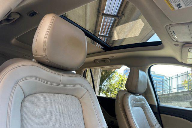 used 2020 Lincoln Aviator car, priced at $31,587