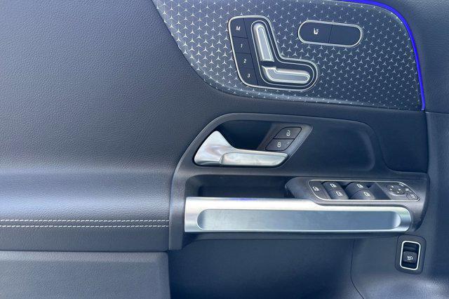 new 2025 Mercedes-Benz GLB 250 car, priced at $47,145