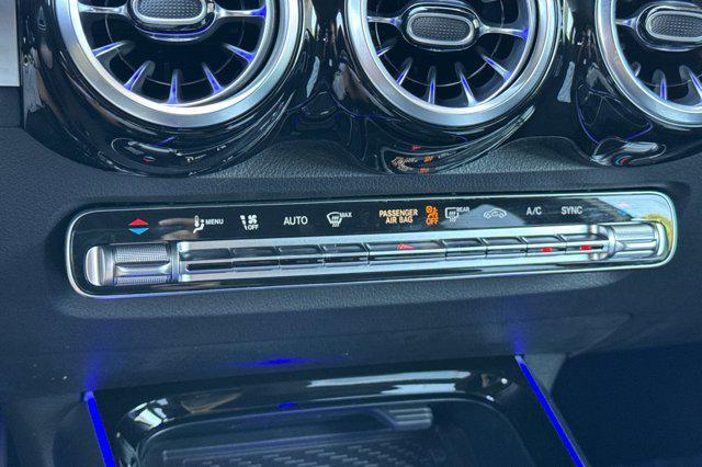 new 2025 Mercedes-Benz GLB 250 car, priced at $47,145