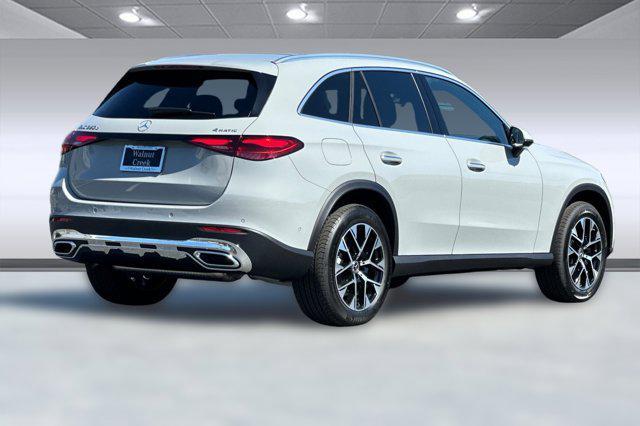 new 2026 Mercedes-Benz GLC 350e car