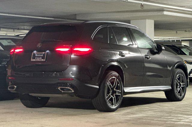 new 2025 Mercedes-Benz GLC 300 car, priced at $60,945