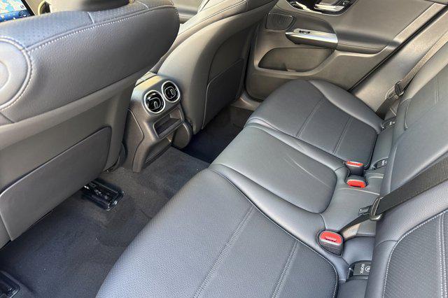 new 2025 Mercedes-Benz GLC 350e car, priced at $63,395