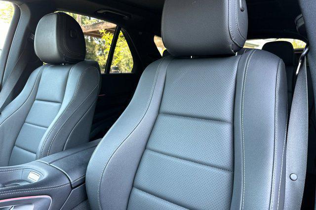 new 2025 Mercedes-Benz GLE 450 car, priced at $79,105