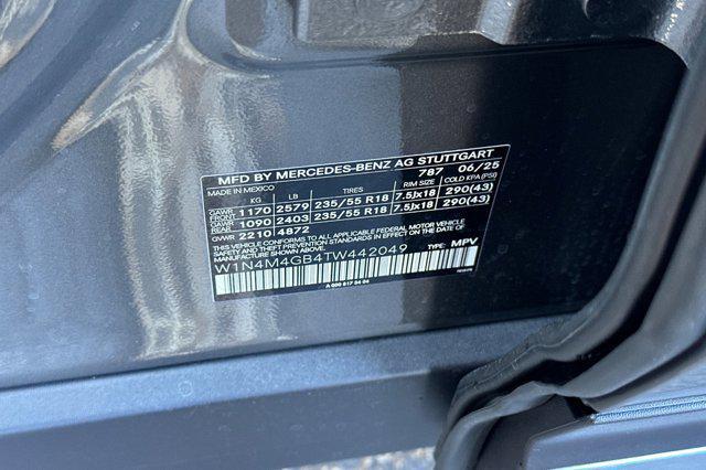 new 2026 Mercedes-Benz GLB 250 car, priced at $48,190