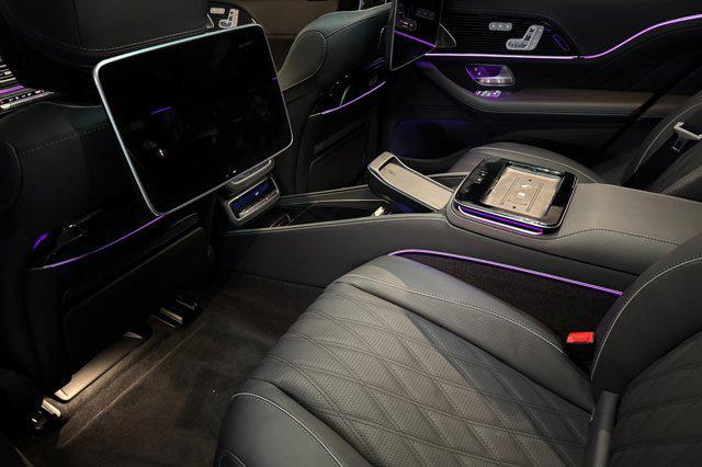 new 2025 Mercedes-Benz Maybach GLS 600 car, priced at $194,250