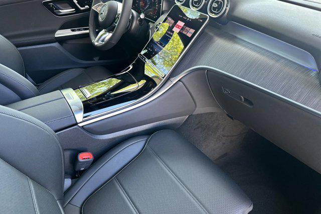 new 2025 Mercedes-Benz GLC 350e car, priced at $65,345