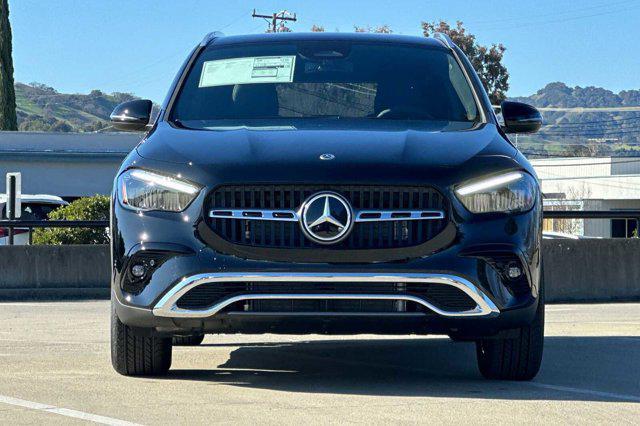 new 2025 Mercedes-Benz GLA 250 car, priced at $47,295