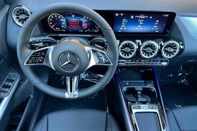 new 2025 Mercedes-Benz GLA 250 car, priced at $47,295