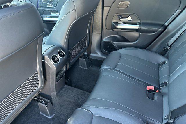 new 2025 Mercedes-Benz GLA 250 car, priced at $48,590
