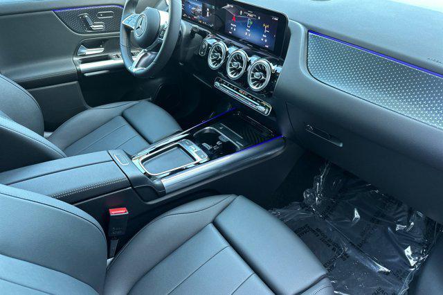 new 2025 Mercedes-Benz GLA 250 car, priced at $48,590