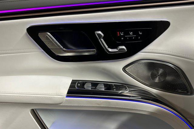 new 2025 Mercedes-Benz Maybach EQS 680 car, priced at $205,350