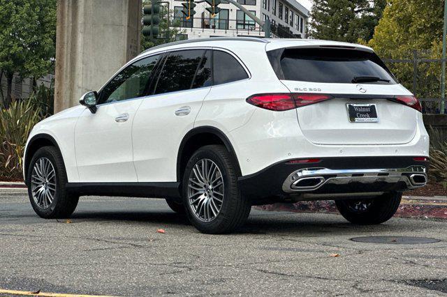 new 2026 Mercedes-Benz GLC 300 car