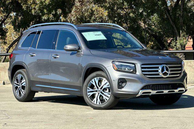 new 2025 Mercedes-Benz GLB 250 car, priced at $49,695