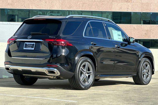 new 2025 Mercedes-Benz GLE 580 car, priced at $90,765