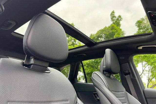 new 2025 Mercedes-Benz GLC 350e car, priced at $67,545