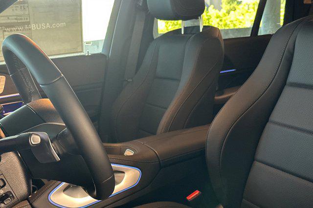 new 2025 Mercedes-Benz GLS 450 car, priced at $91,345