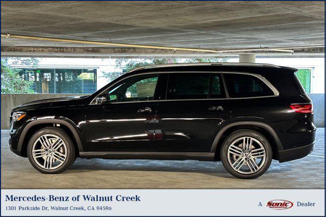 new 2025 Mercedes-Benz GLS 450 car, priced at $91,345