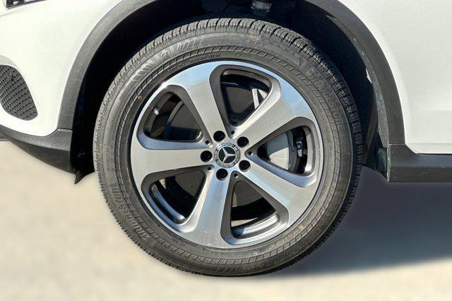 used 2018 Mercedes-Benz GLC 300 car, priced at $22,588