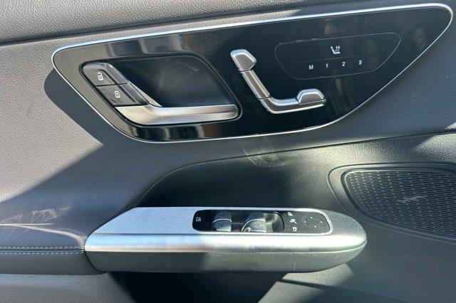 new 2025 Mercedes-Benz GLC 350e car, priced at $61,895
