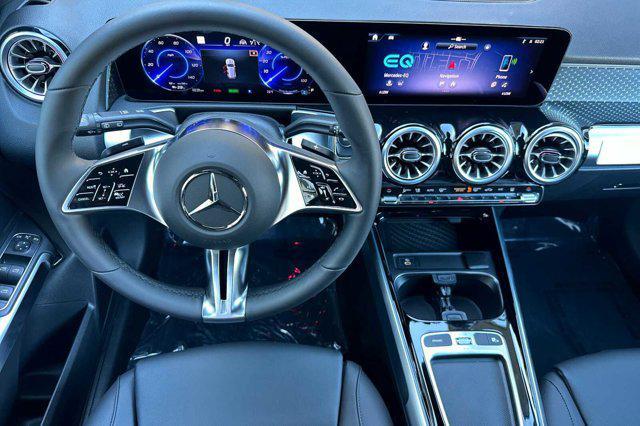 new 2024 Mercedes-Benz EQB 300 car, priced at $62,625