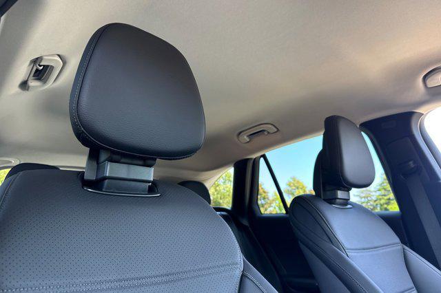 new 2025 Mercedes-Benz GLC 350e car, priced at $63,845