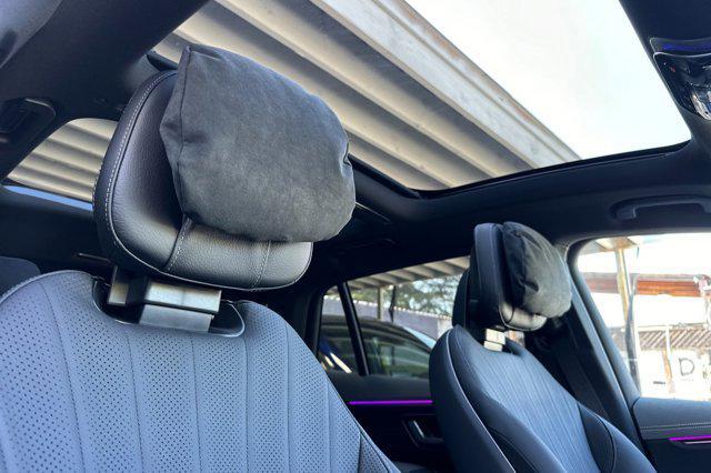 new 2025 Mercedes-Benz EQS 450 car, priced at $111,095