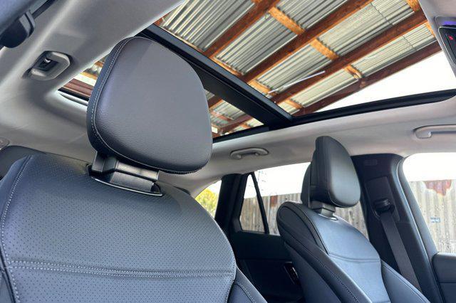 new 2025 Mercedes-Benz GLC 350e car, priced at $65,655