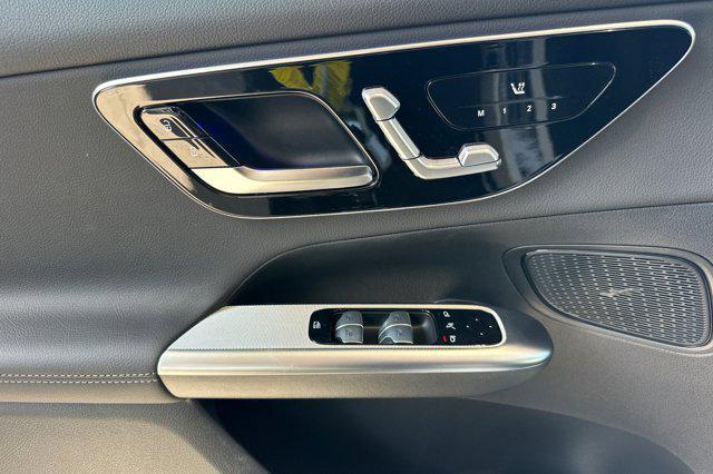 new 2025 Mercedes-Benz GLC 350e car, priced at $65,655