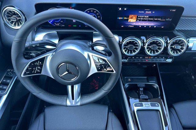 new 2024 Mercedes-Benz EQB 300 car, priced at $58,345