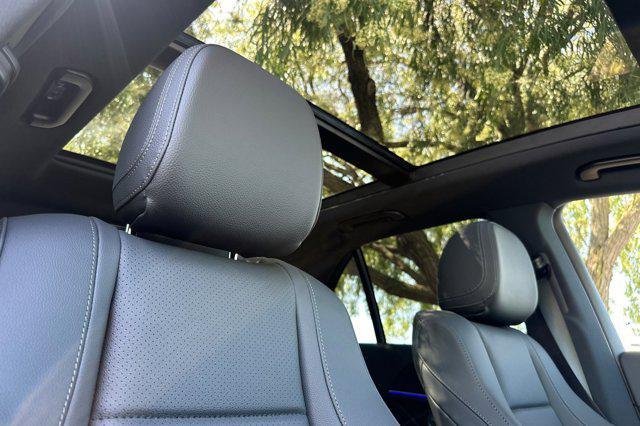 new 2025 Mercedes-Benz GLE 350 car, priced at $73,425