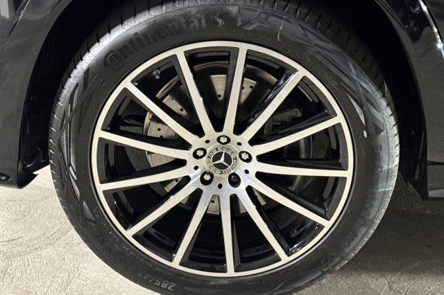 new 2025 Mercedes-Benz GLS 450 car, priced at $97,415