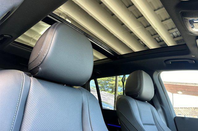 new 2025 Mercedes-Benz GLS 450 car, priced at $91,945