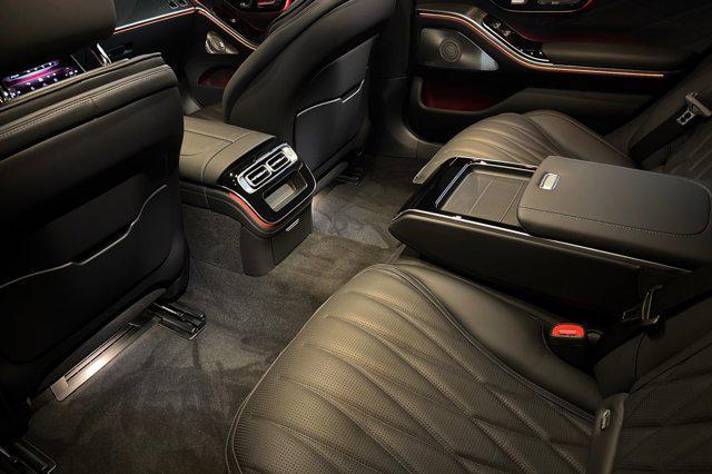 new 2025 Mercedes-Benz AMG S 63 E car, priced at $194,100