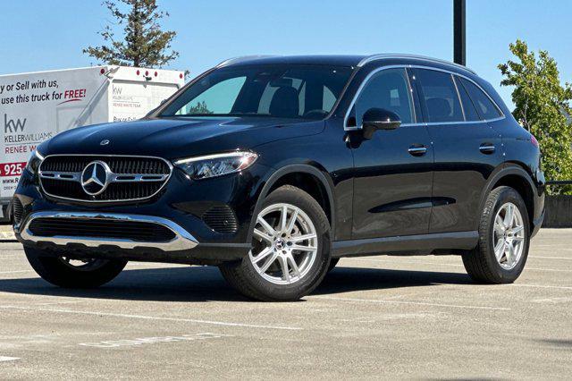new 2024 Mercedes-Benz GLC 300 car